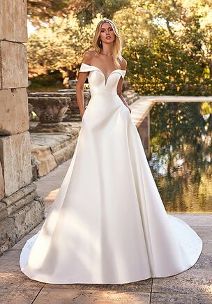 A-line wedding dress

